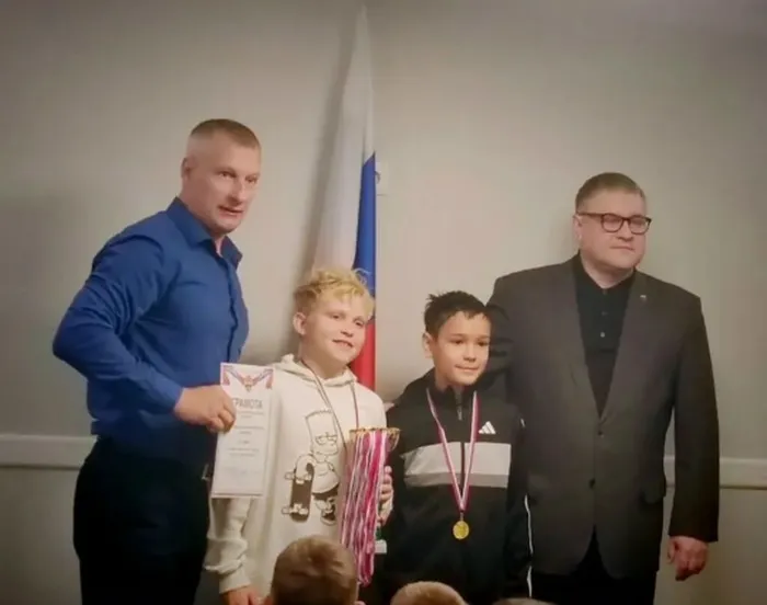 dQhWBFPLDlGpkH8EJP-0hb3ULmzwaS0jrYSbZC5x1_9l8hVrXU8pdYv_L_rthypeSY3TIs-F6X3KHG-xOKWzzIzN